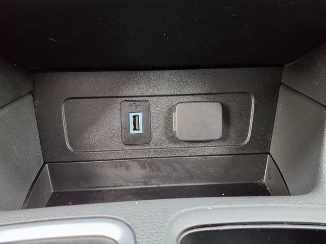 Used 2017 Ford Escape SE FWD image 15