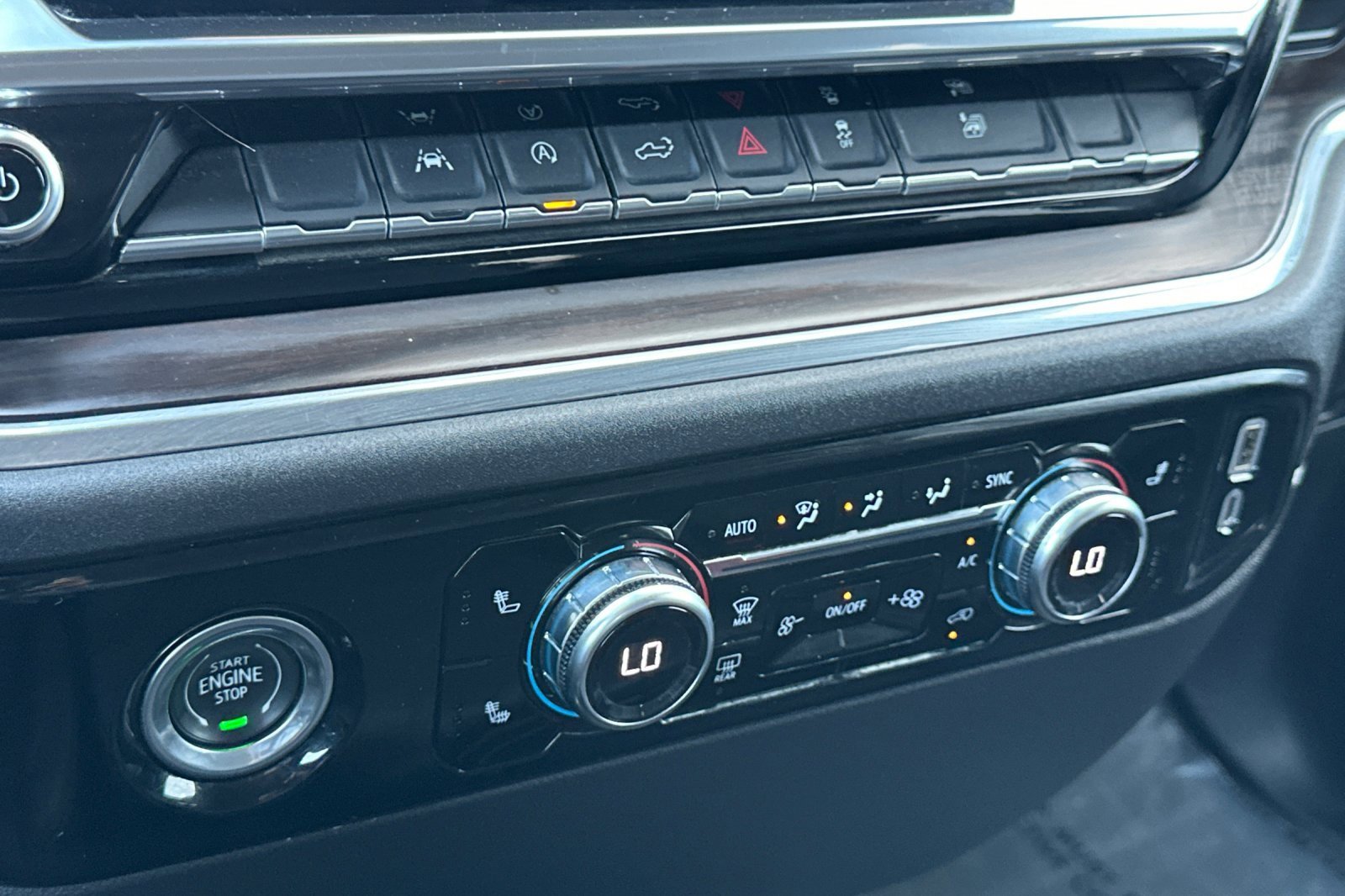 Used 2024 GMC Sierra 1500 SLT image 29