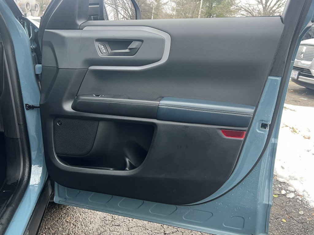 Used 2023 Ford Bronco Sport Outer Banks w/ Tech Package image 7