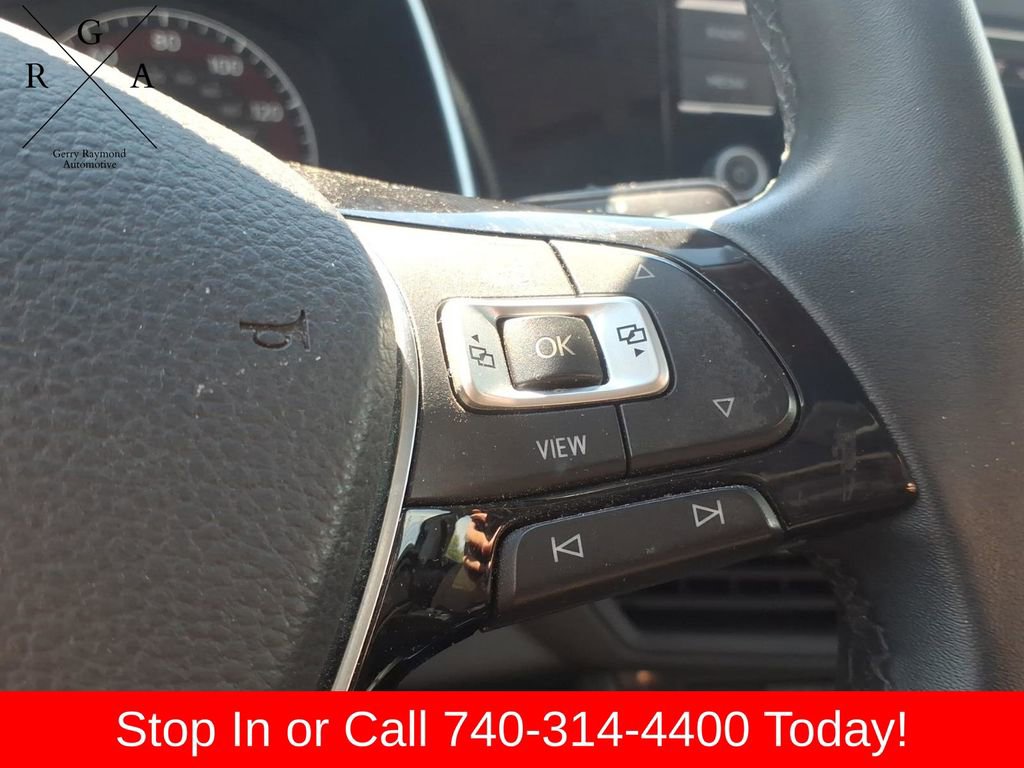 Used 2020 Volkswagen Jetta SE w/ SE Cold Weather Package FWD image 22