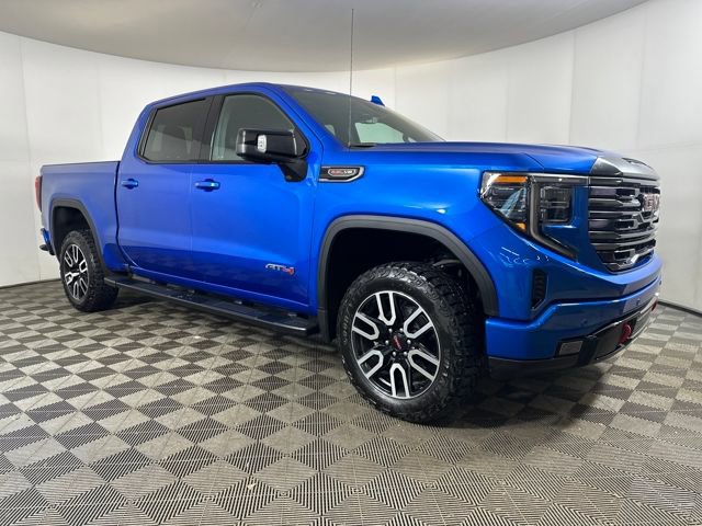 Used 2023 GMC Sierra 1500 AT4 w/ Technology Package image 2