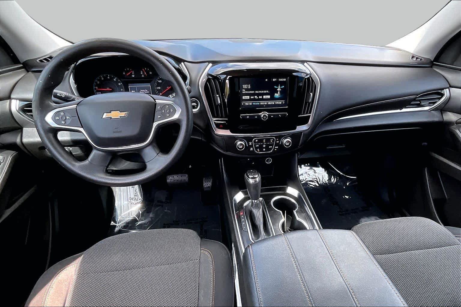 Used 2018 Chevrolet Traverse LS FWD image 14