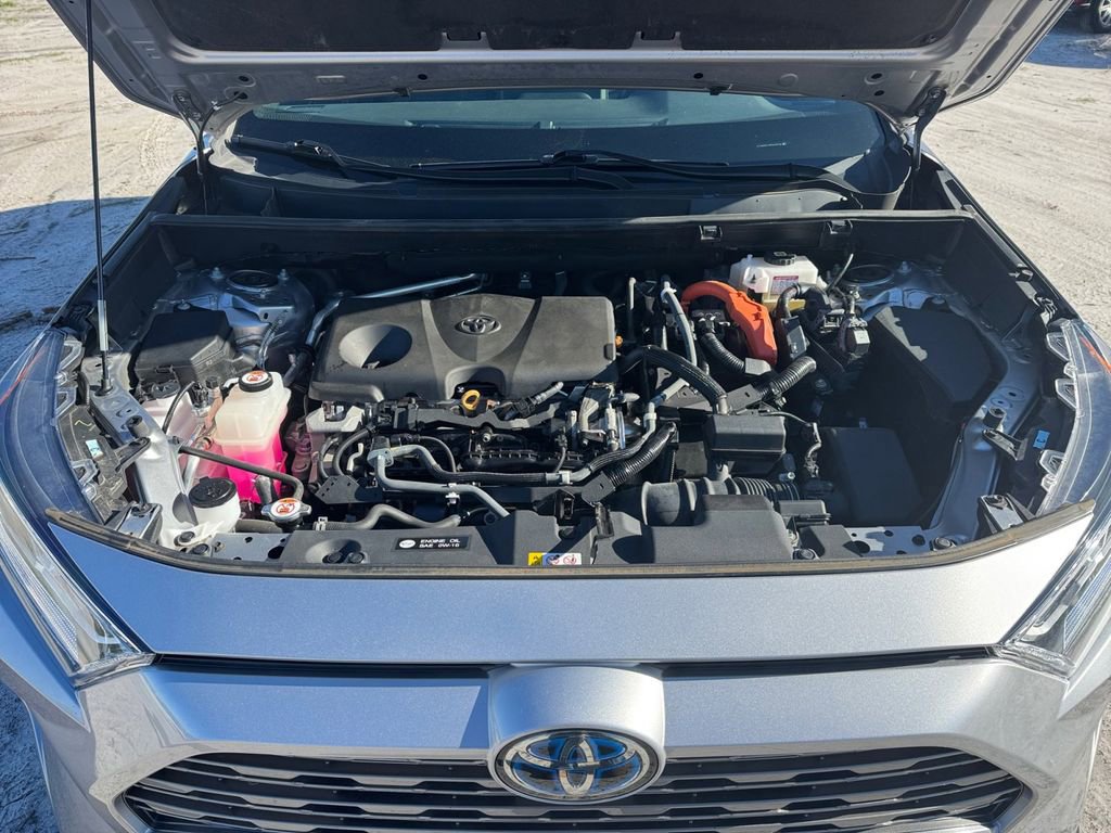 Used 2021 Toyota RAV4 XSE image 28