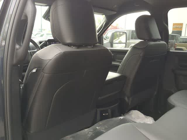 New 2026 RAM 3500 Tradesman AWD/4WD image 19