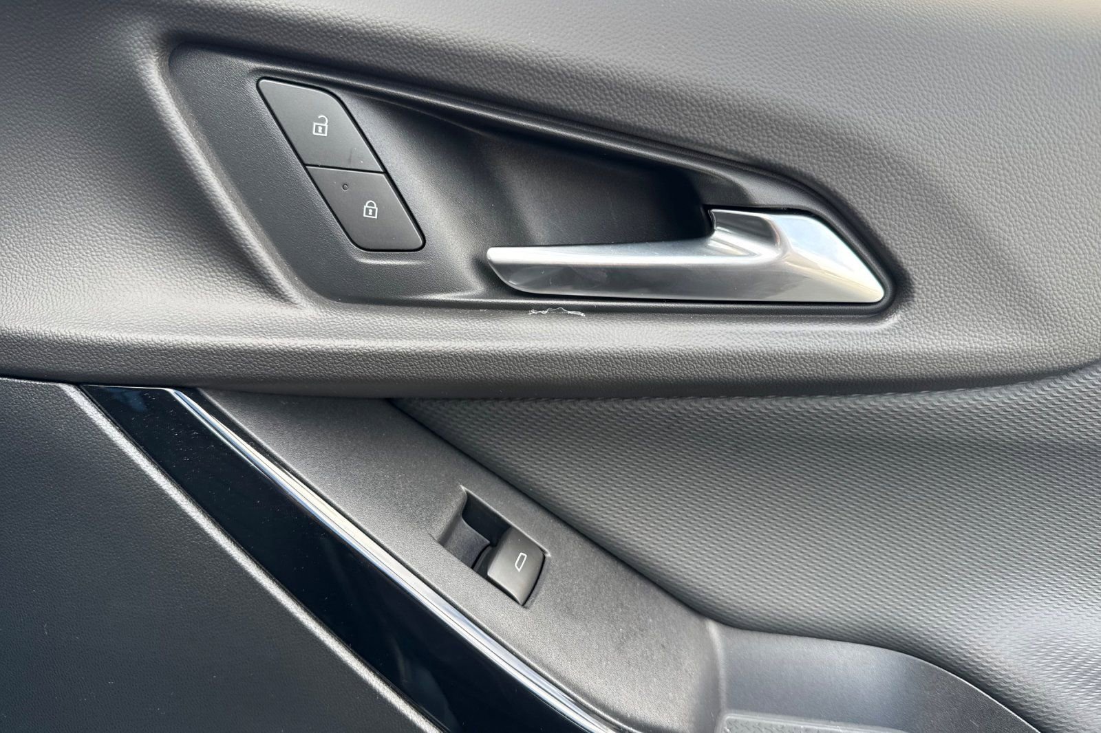 Used 2026 Chevrolet Equinox LT w/ Safety and Technology Package image 21