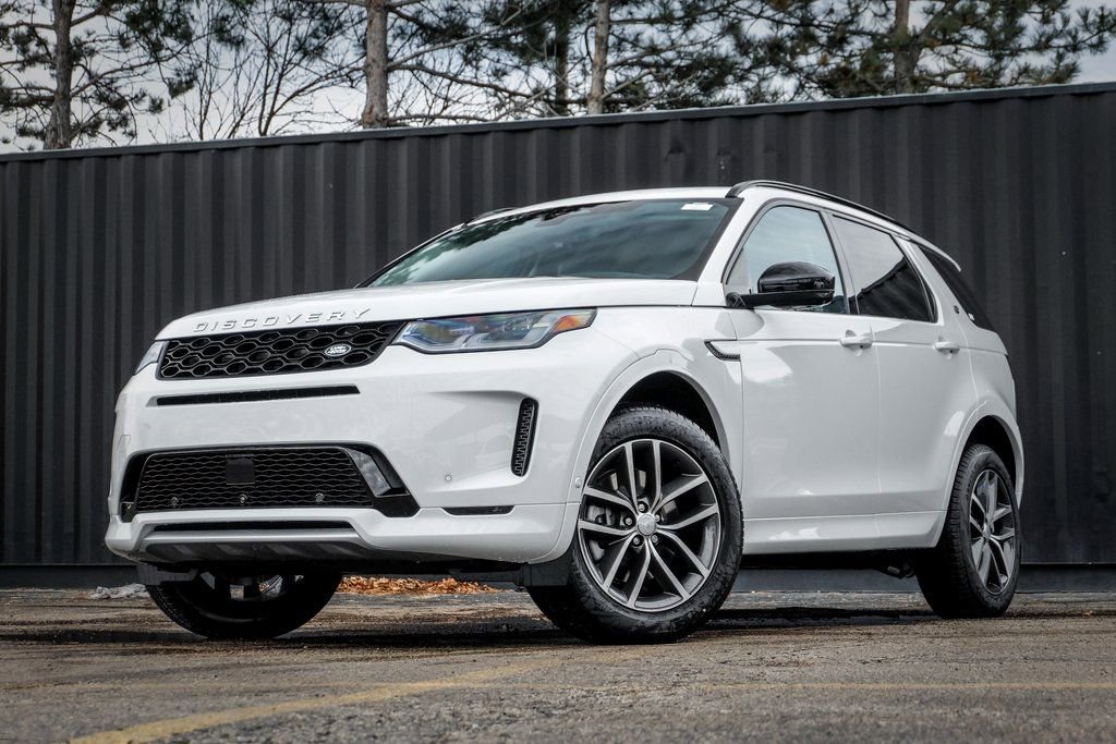 Used 2025 Land Rover Discovery Sport S image 1