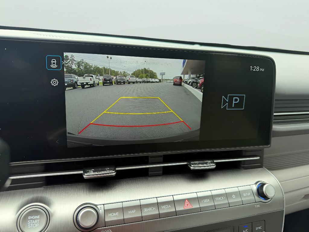 Used 2025 Hyundai Kona SEL FWD image 26