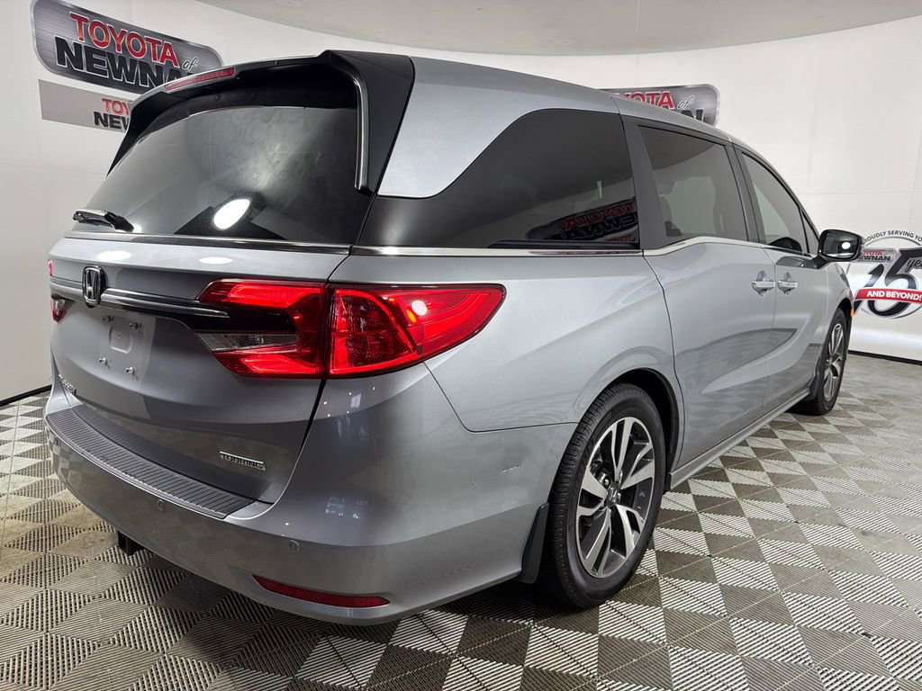 Used 2024 Honda Odyssey Touring image 5