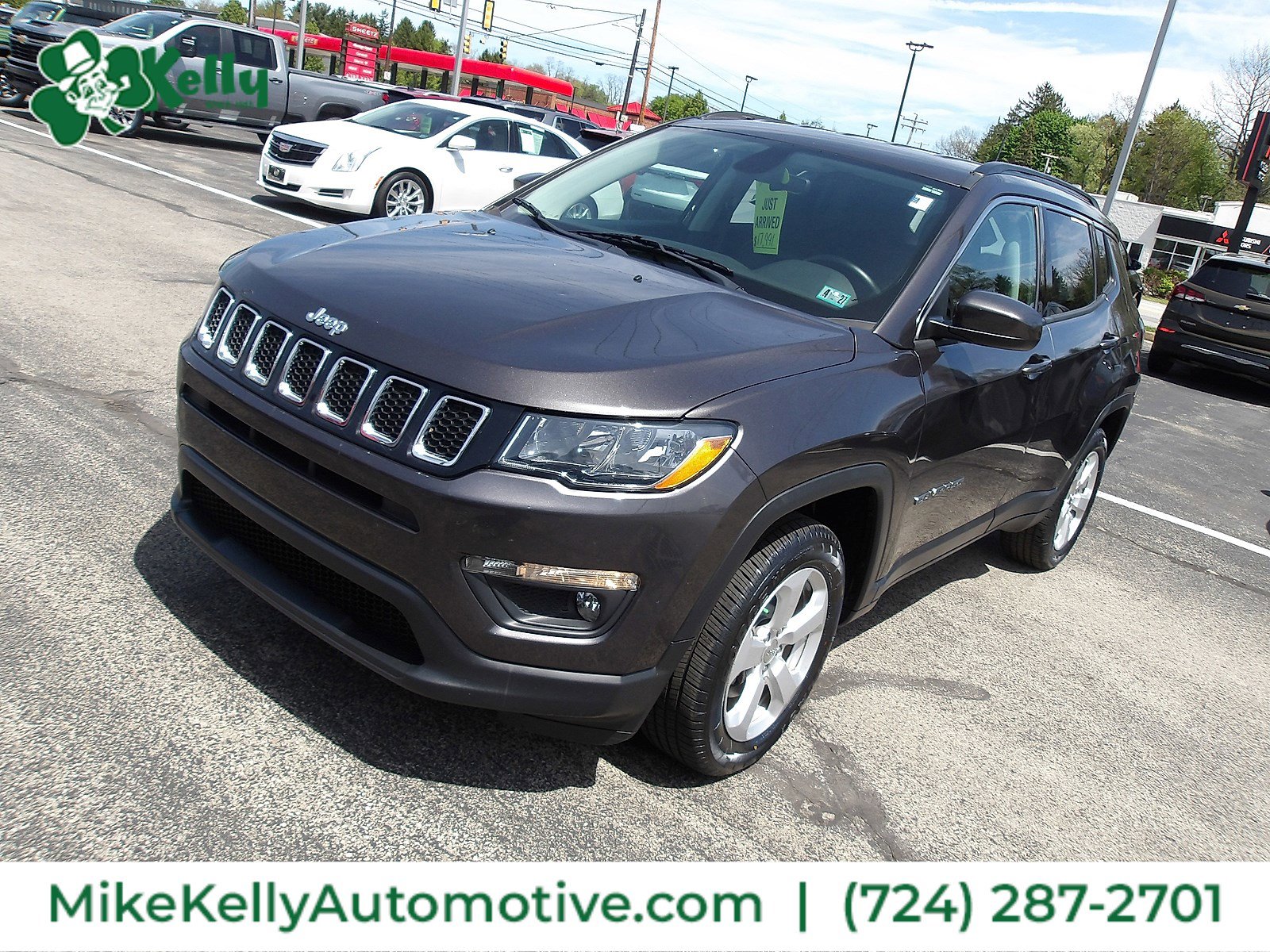 Used 2020 Jeep Compass Latitude w/ Cold Weather Group AWD/4WD image 3