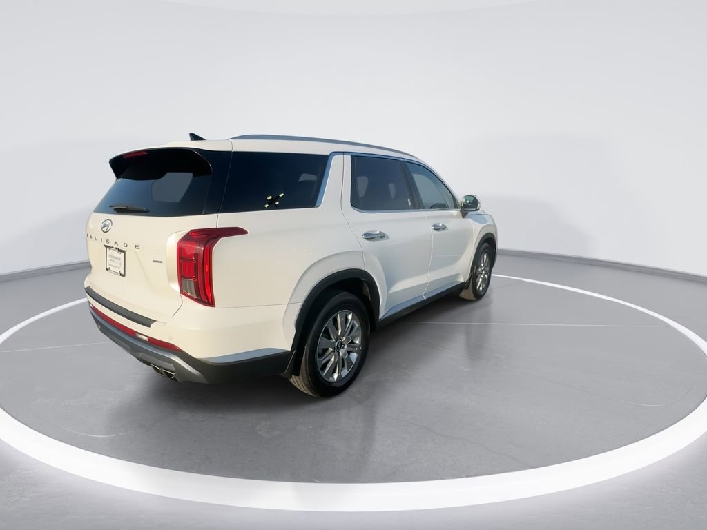 Used 2023 Hyundai Palisade SEL w/ Cargo Package image 8
