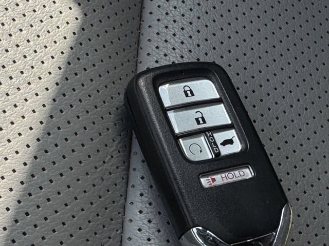 Used 2023 Honda Passport EX-L image 25