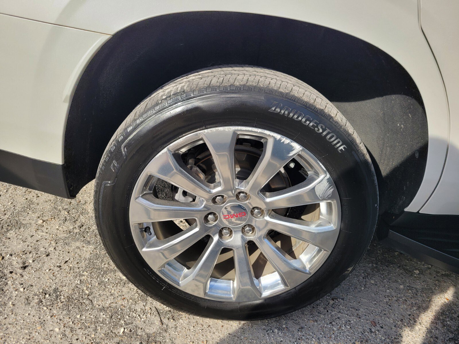 Used 2021 GMC Yukon SLT w/ SLT Luxury Plus Package image 9