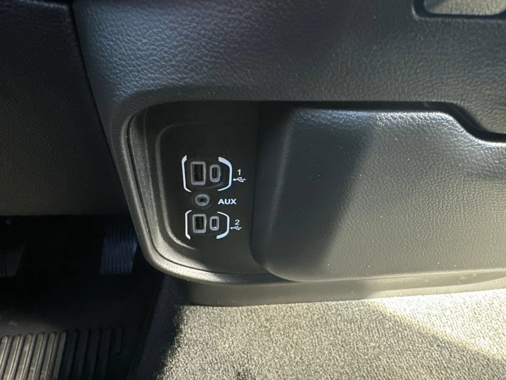 Used 2021 RAM 1500 Big Horn AWD/4WD image 7