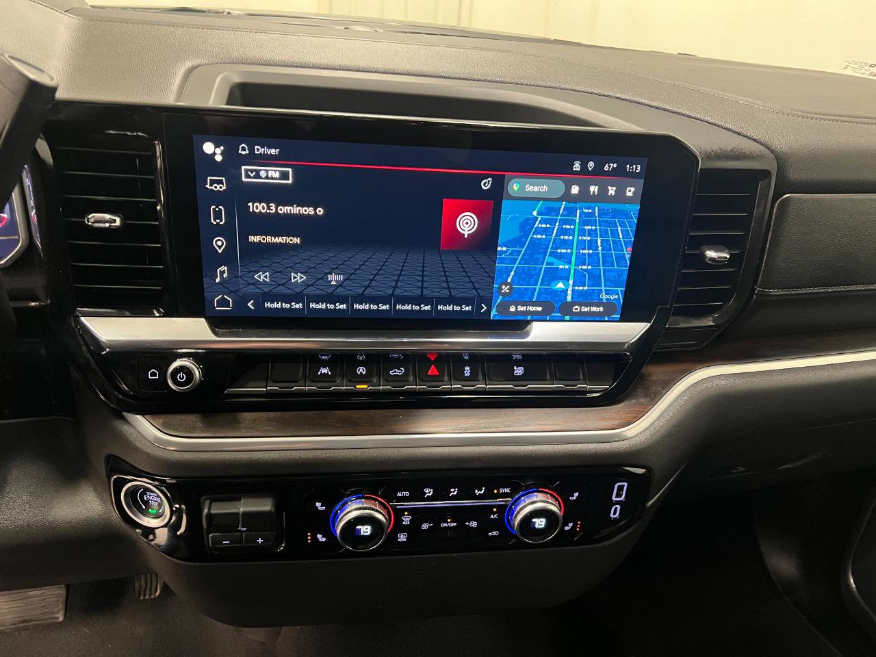 Used 2025 GMC Sierra 1500 SLT image 49