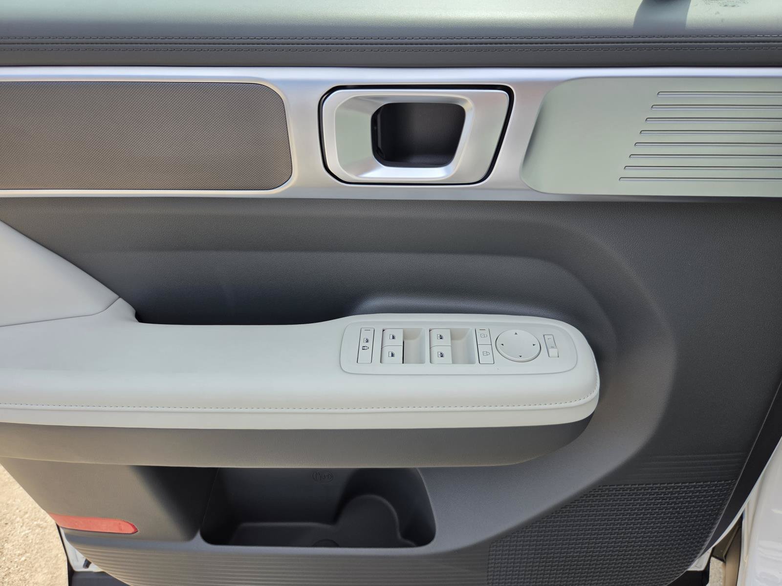 New 2027 Hyundai Santa Fe SEL FWD image 14