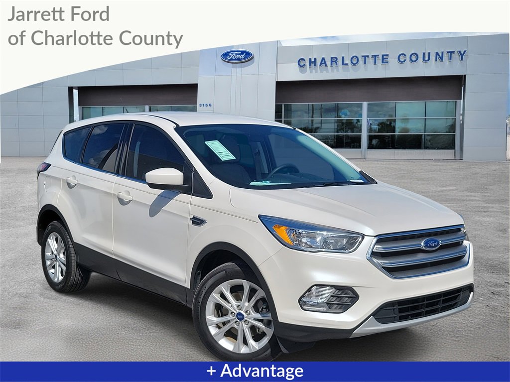 Used 2017 Ford Escape SE