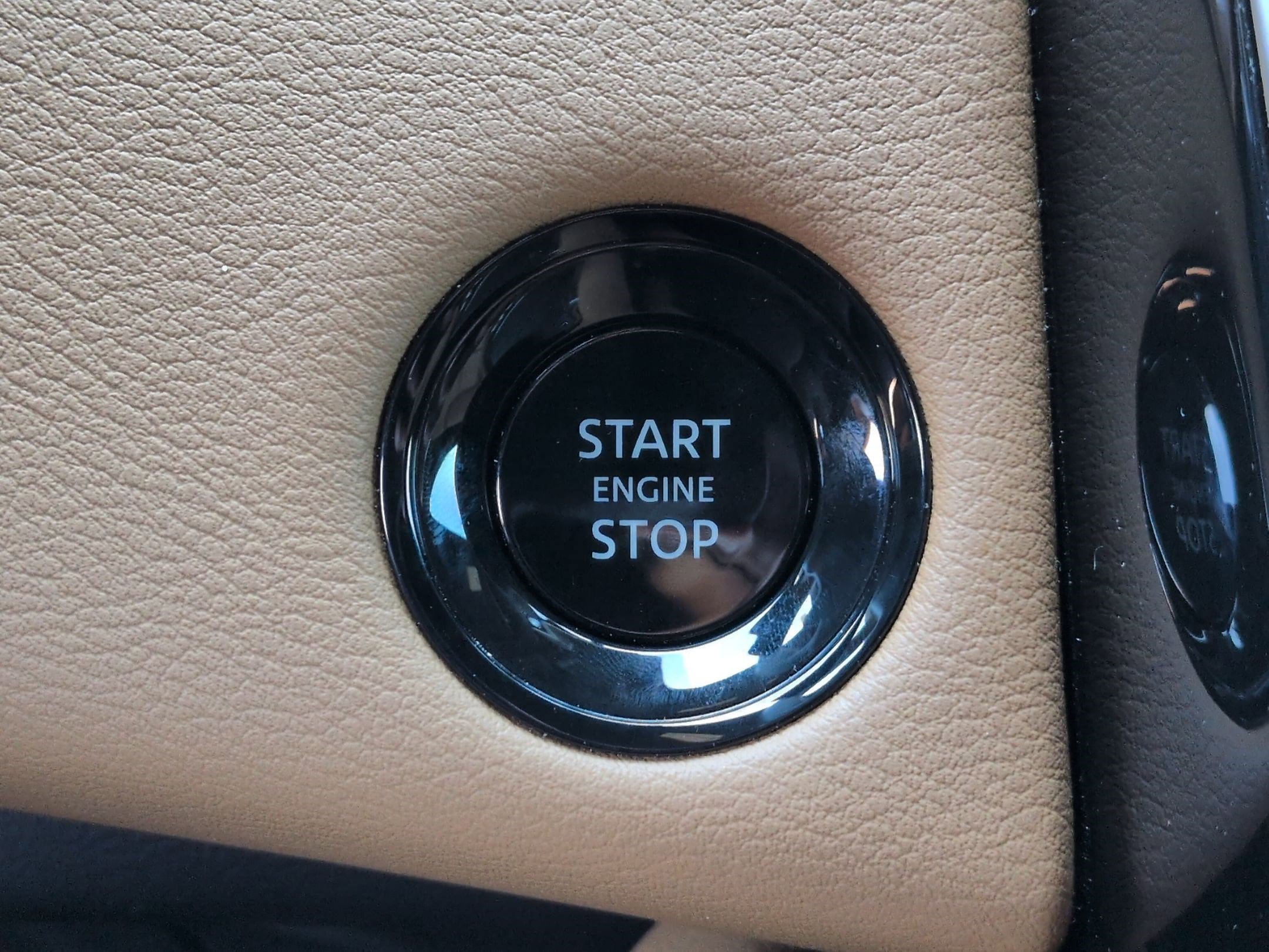 New 2026 Nissan Armada SL w/ Captain's Chari Seat Package AWD/4WD image 28