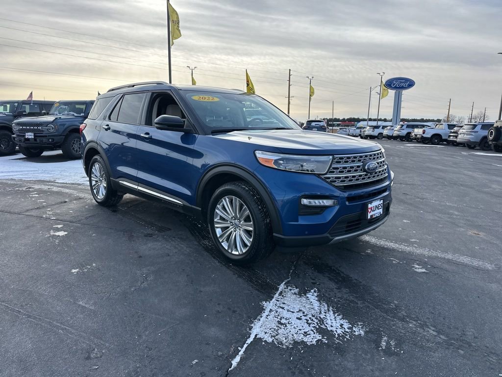 Used 2022 Ford Explorer Limited image 2