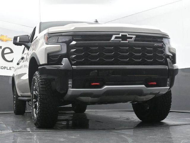 New 2026 Chevrolet Silverado 1500 ZR2 AWD/4WD image 3