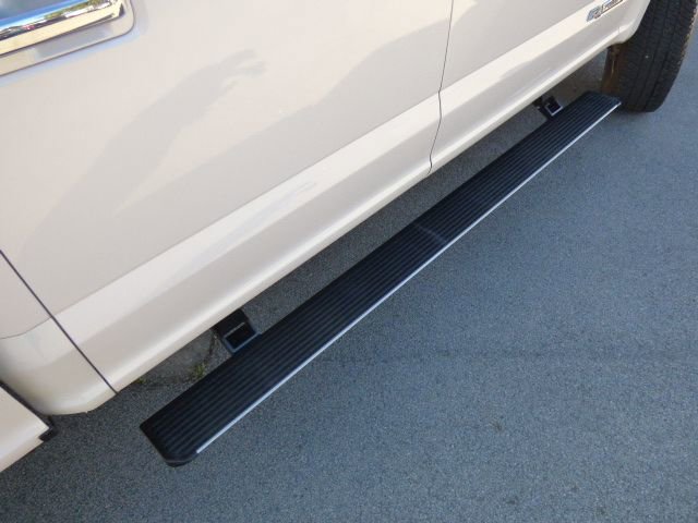 Used 2017 Ford F350 Platinum w/ Platinum Ultimate Package AWD/4WD image 21