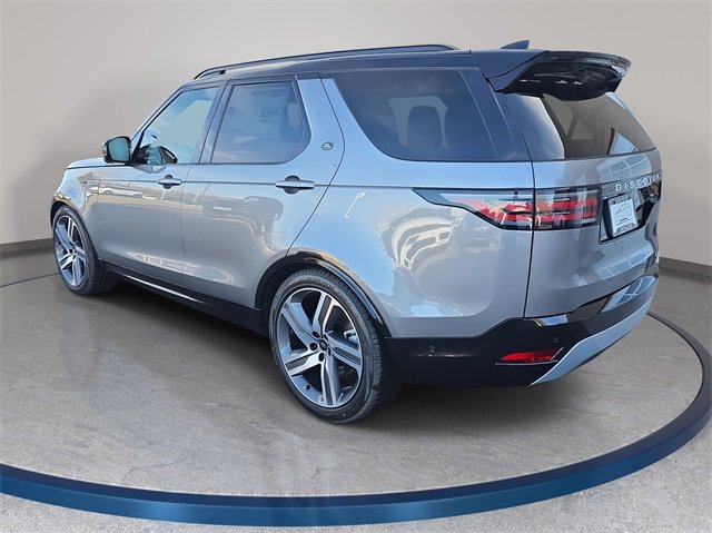 New 2026 Land Rover Discovery Limited Edition image 7