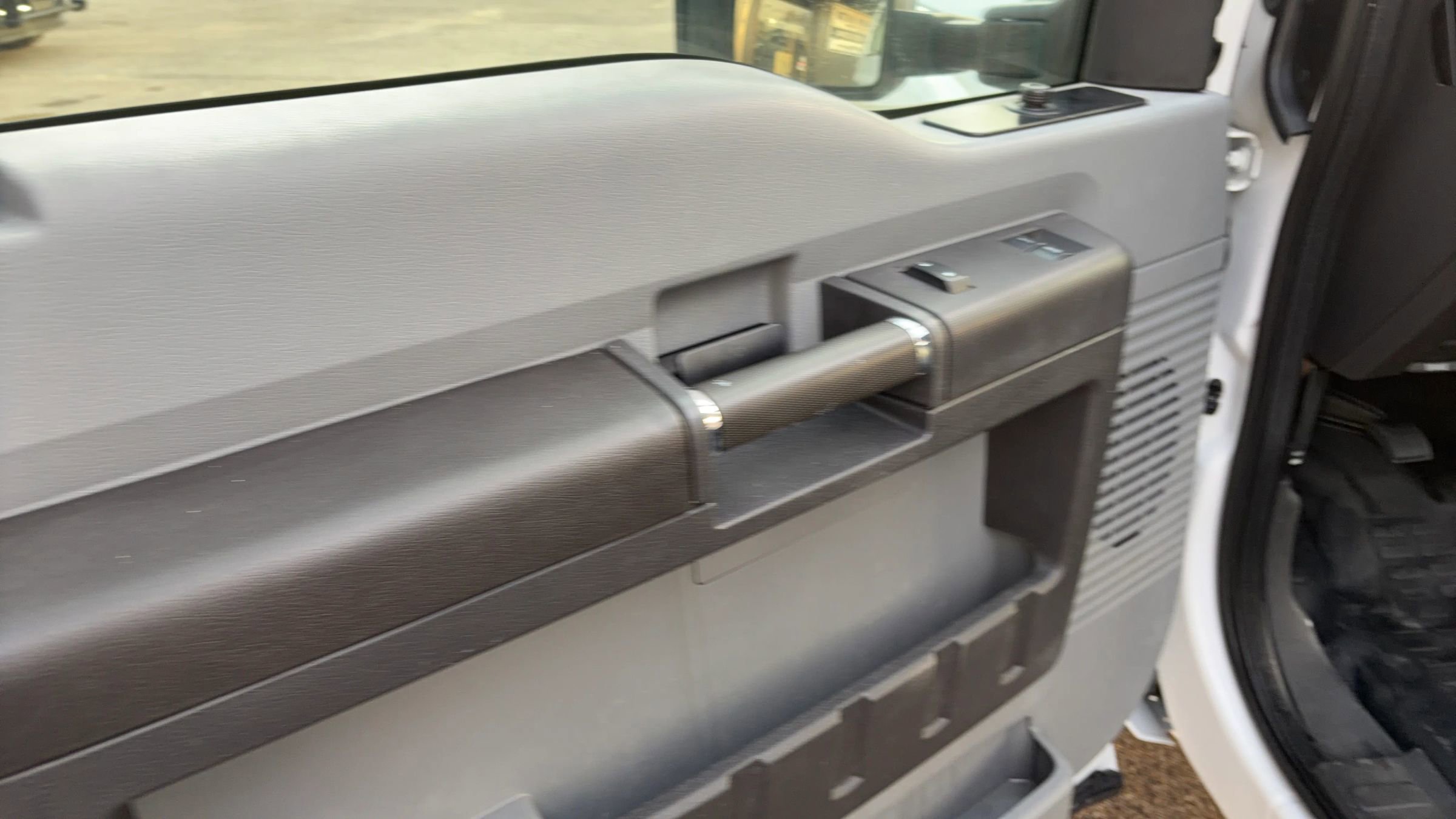 Used 2016 Ford F250 XL w/ Power Equipment Group image 10