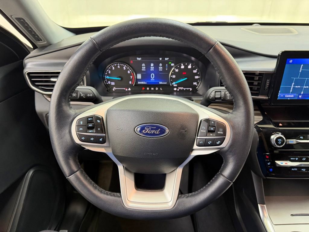 Used 2023 Ford Explorer Limited w/ Class IV Trailer Tow Package AWD/4WD image 25