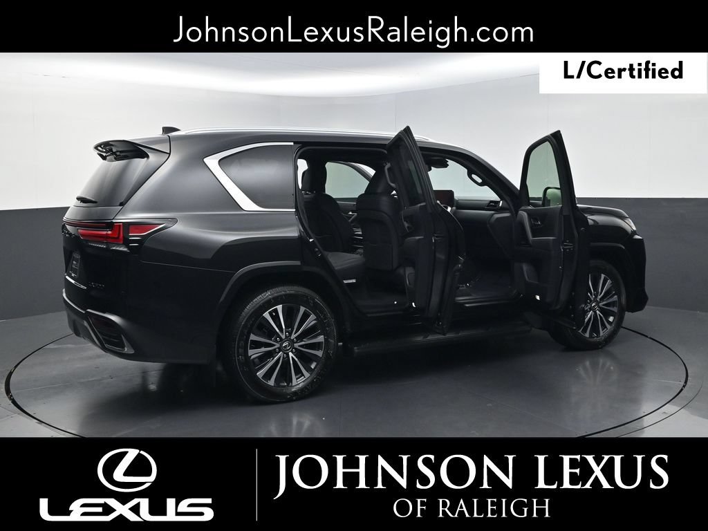 Certified 2025 Lexus LX 600 4WD w/ Interior Upgrade Package image 31