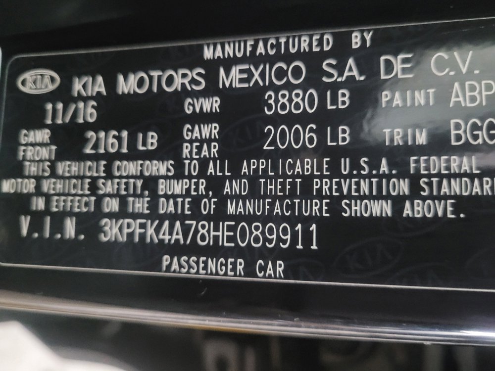 Used 2017 Kia Forte LX image 33