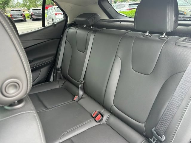 Used 2024 Buick Encore GX Sport Touring AWD/4WD image 31