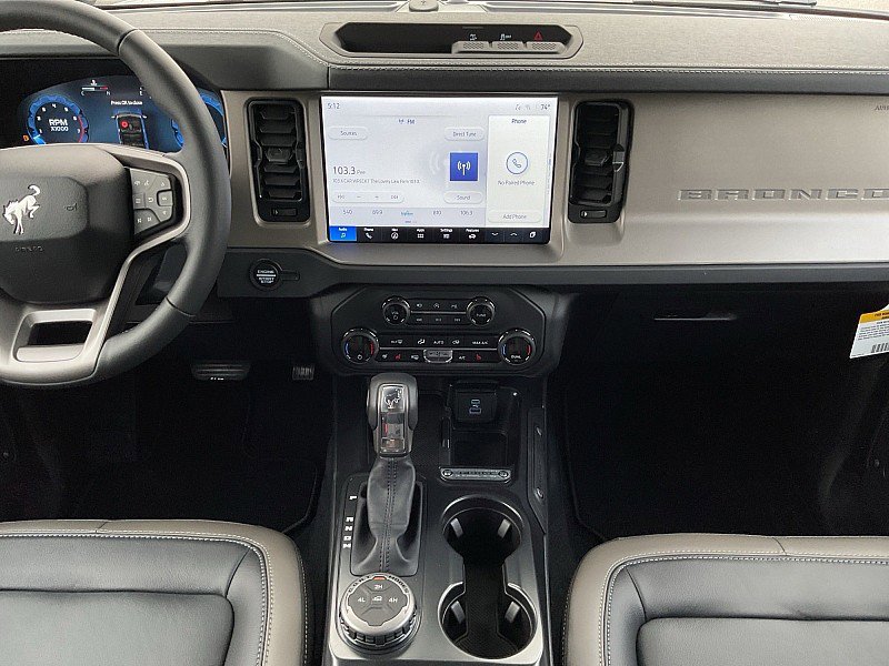 New 2025 Ford Bronco Outer Banks image 14