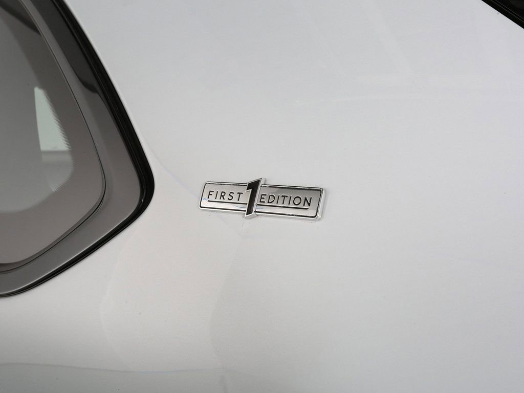 Certified 2023 Bentley Bentayga Extended Wheelbase AWD/4WD image 13