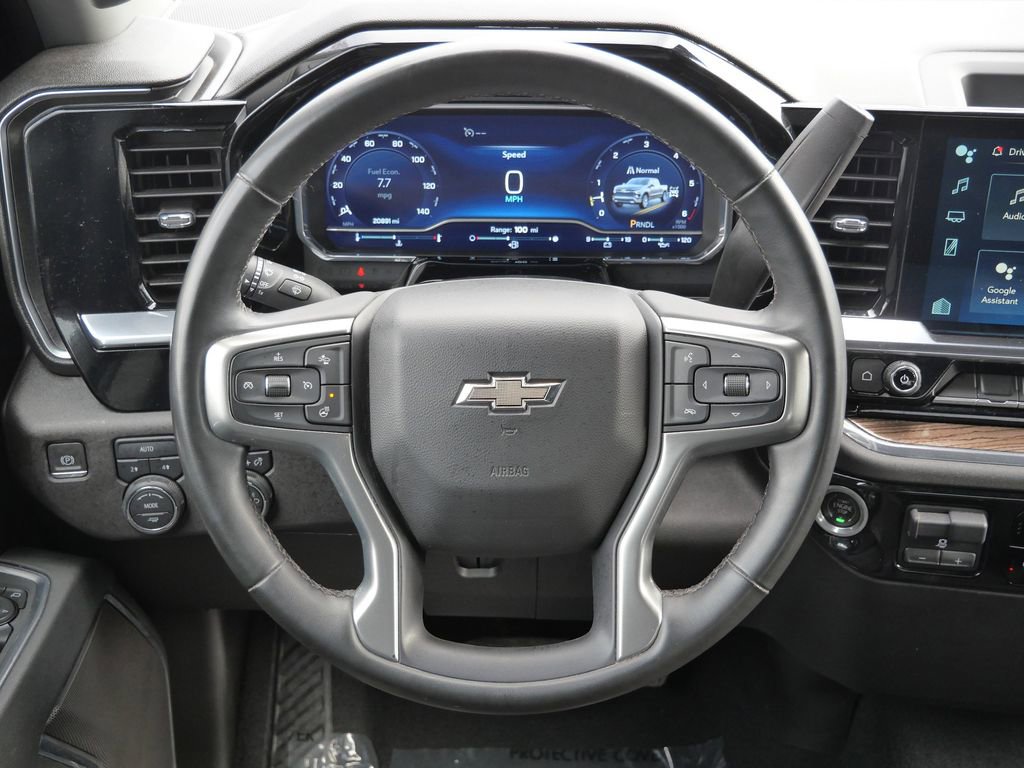 Used 2023 Chevrolet Silverado 1500 RST w/ Redline Edition AWD/4WD image 31