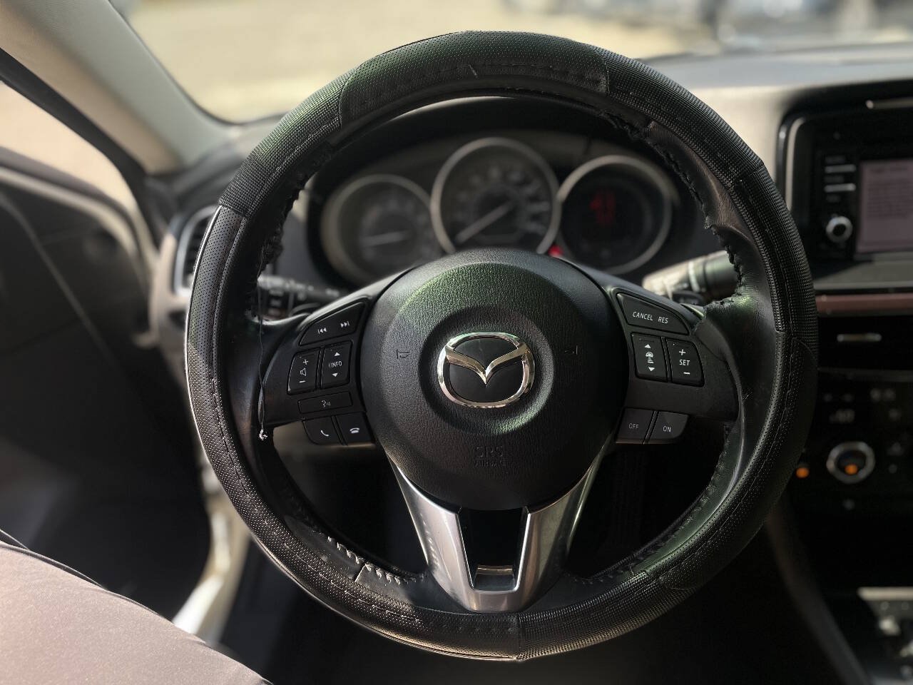 Used 2015 MAZDA MAZDA6 Grand Touring w/ GT Technology Package FWD image 14