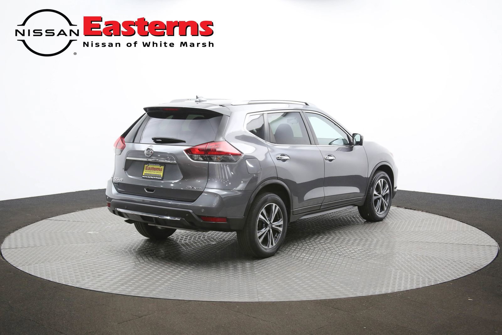 Used 2019 Nissan Rogue SV w/ Premium Package image 43
