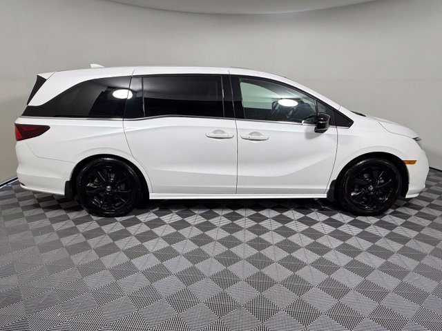 Used 2024 Honda Odyssey Sport image 7