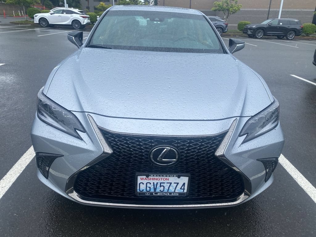 Certified 2023 Lexus ES 250 w/ Accessory Package (Z2)