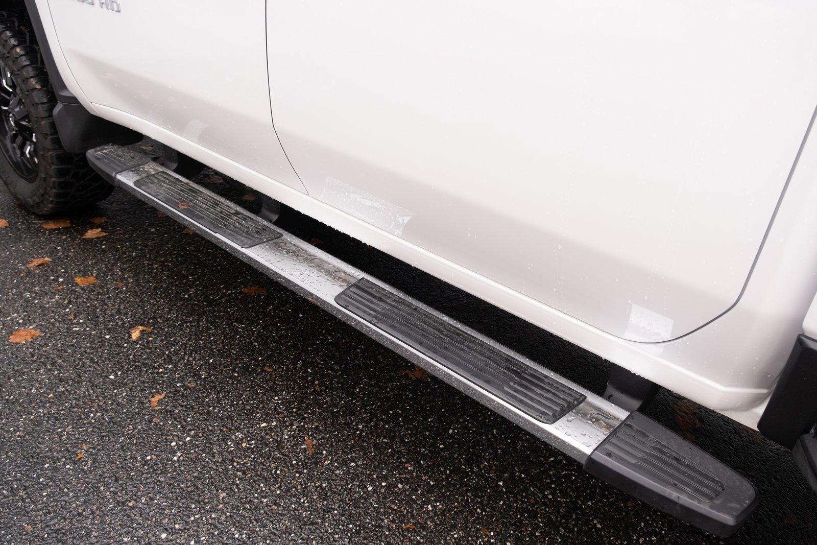 Used 2020 Chevrolet Silverado 3500 High Country w/ Technology Package image 36