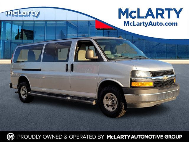 Used 2019 Chevrolet Express 3500 LT w/ LT Preferred Equipment Group