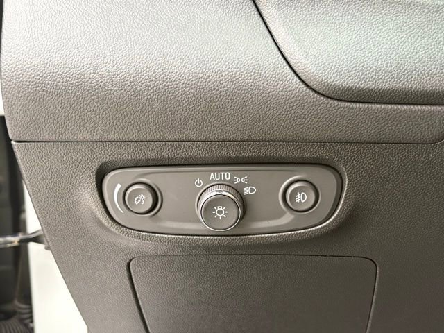 Used 2023 Buick Encore GX Select w/ Safety Package II AWD/4WD image 31