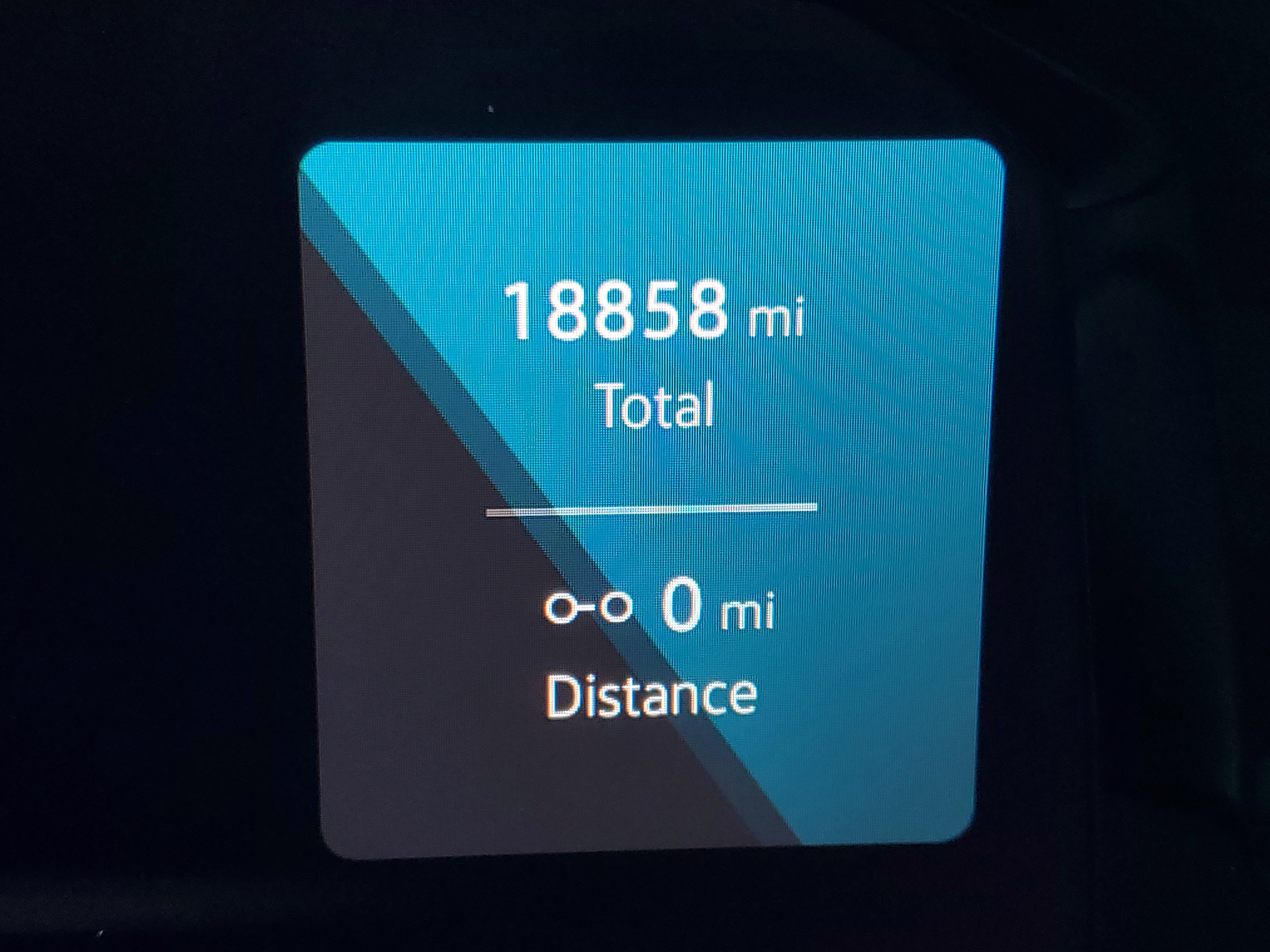 Used 2024 Volkswagen Atlas Cross Sport SE w/ Panoramic Sunroof Package image 19