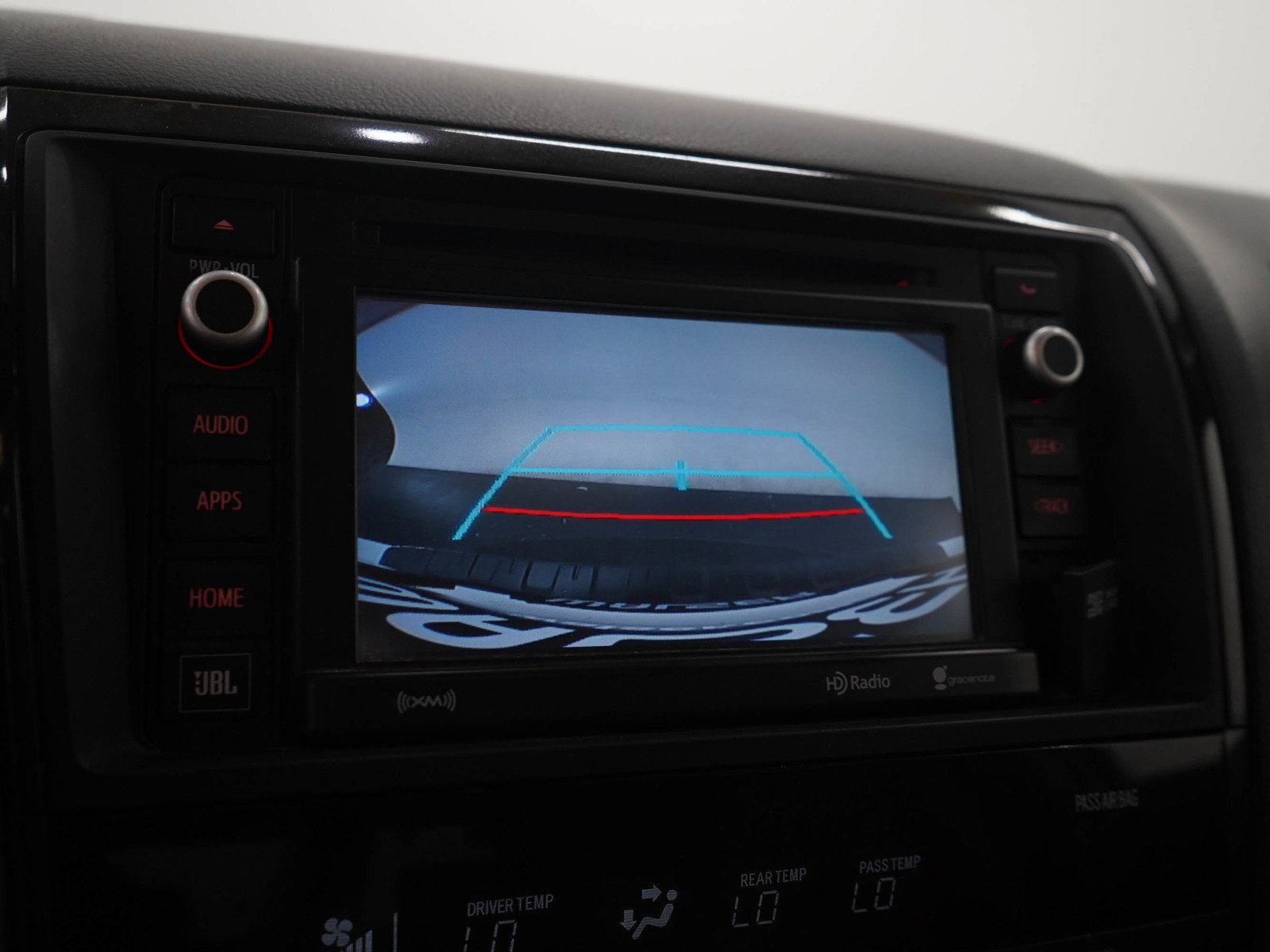 Used 2019 Toyota Sequoia Platinum AWD/4WD image 37