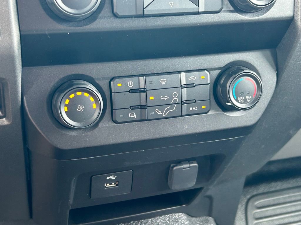 Used 2021 Ford F350 XL w/ Power Equipment Group AWD/4WD image 30