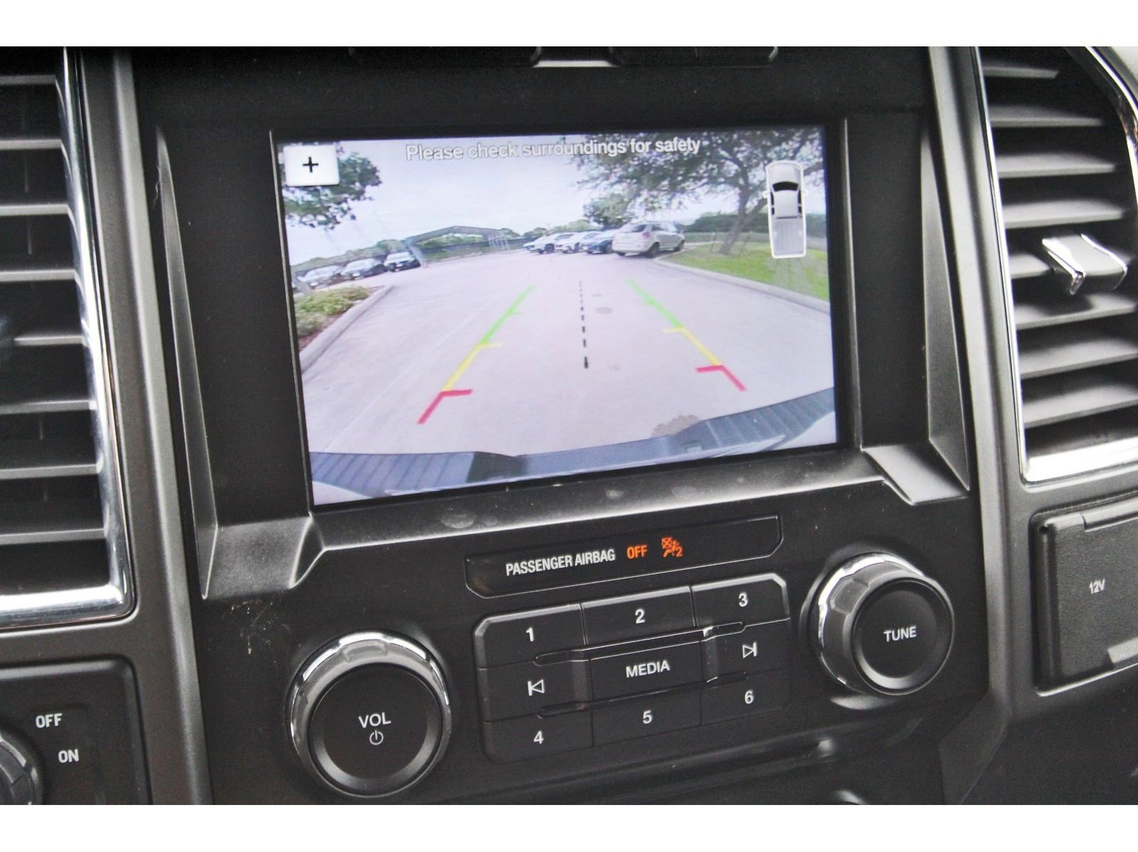 Used 2016 Ford F150 XLT w/ Equipment Group 302A Luxury RWD image 24