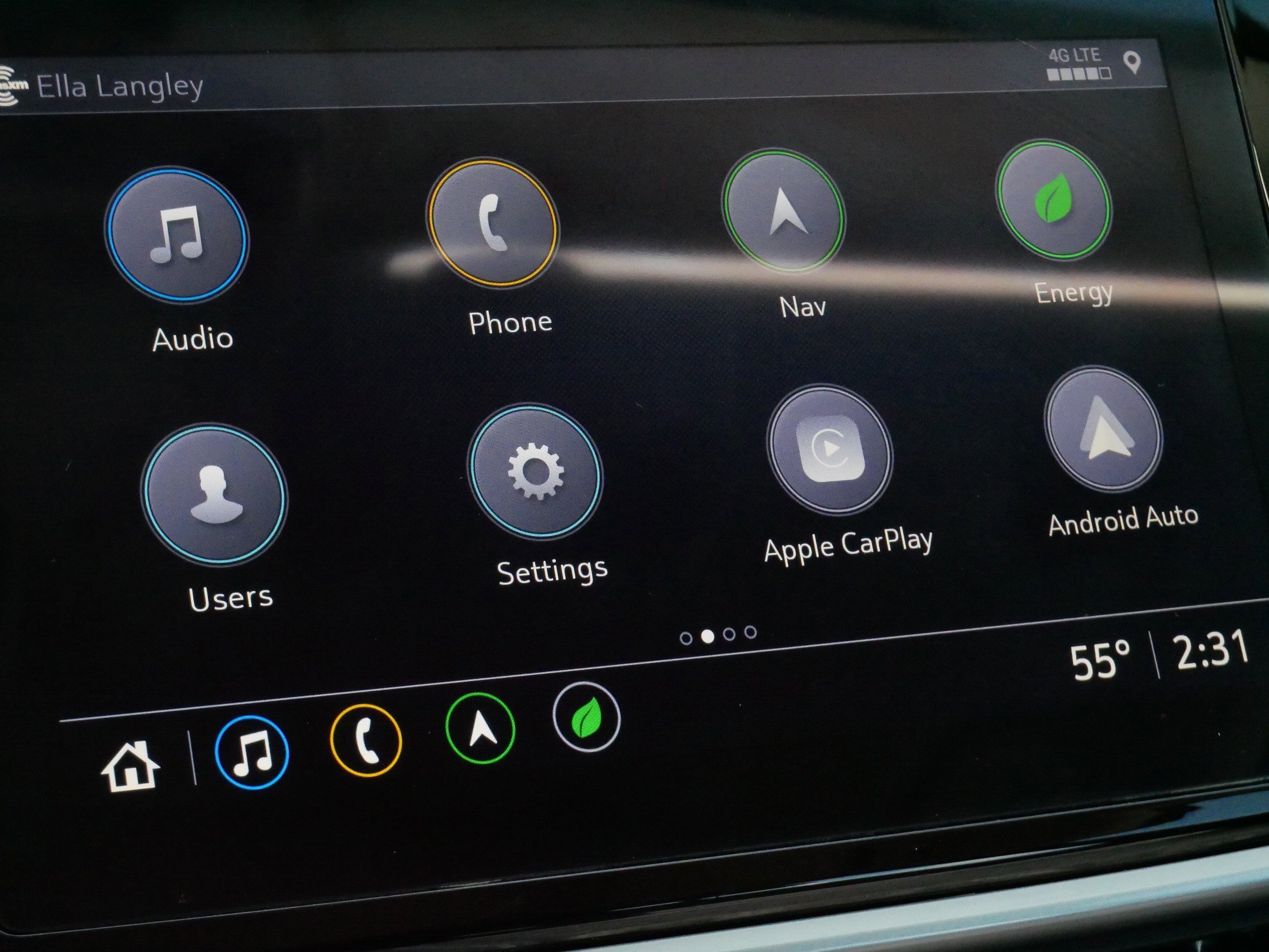 Used 2022 Chevrolet Bolt EUV Premier w/ Sun & Sound Package image 28