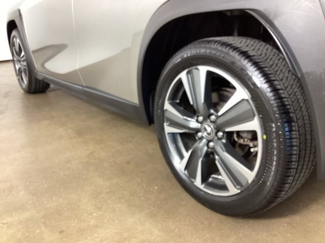 Used 2020 Lexus UX 250h AWD/4WD image 15