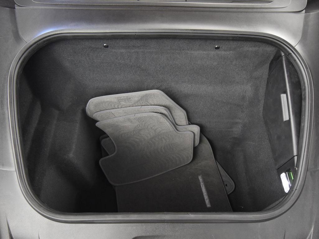 Used 2022 Porsche 911 Turbo S image 23