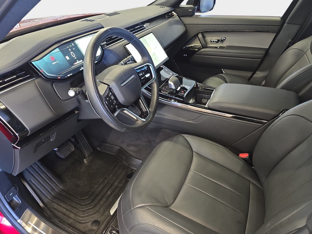 Certified 2025 Land Rover Range Rover Sport SE AWD/4WD image 19