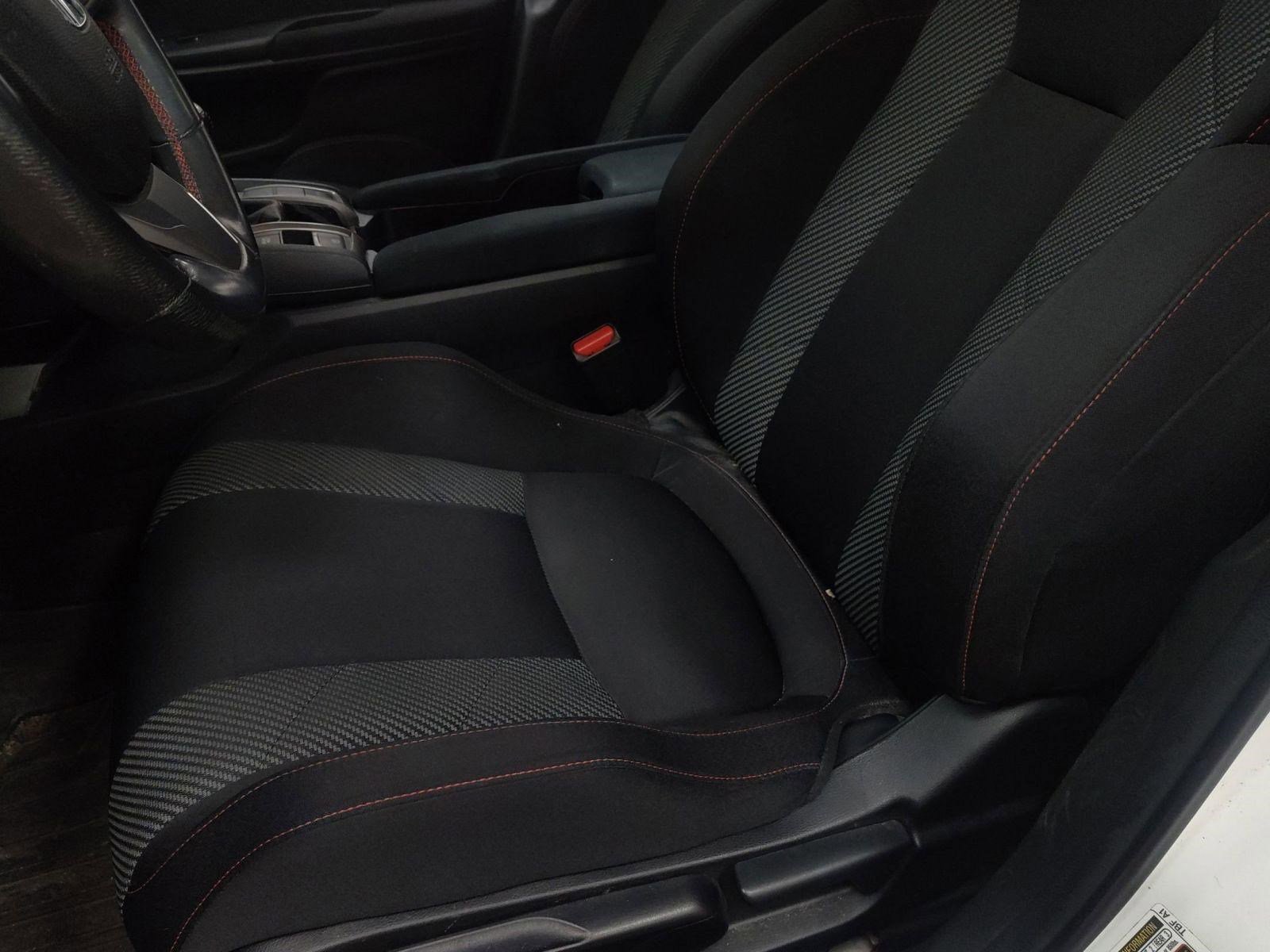 Used 2018 Honda Civic Si image 5