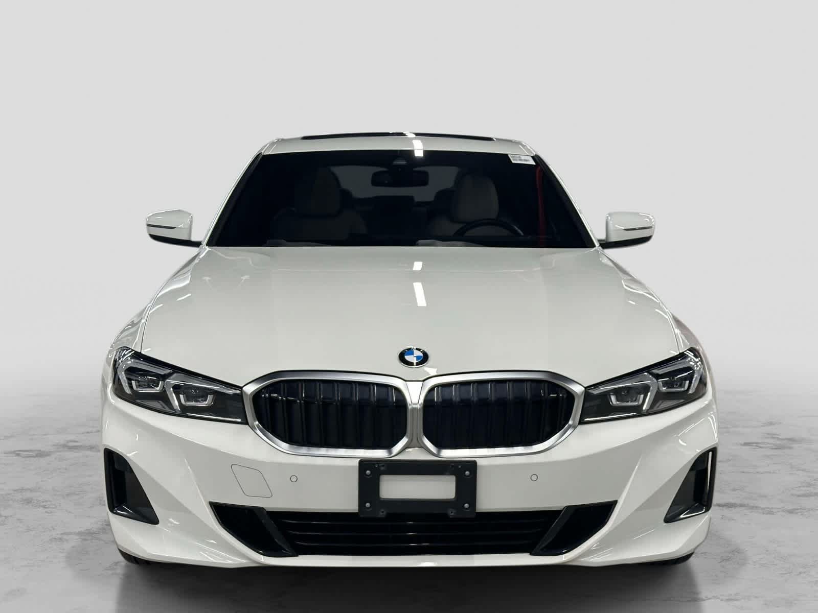 Used 2024 BMW 330i xDrive Sedan w/ Convenience Package AWD/4WD image 8